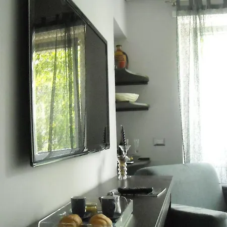 ベッド・アンド・ブレックファスト イル グラネロ ディ セナーペ