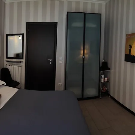 Couette-café Il Granello Di Senape Rome